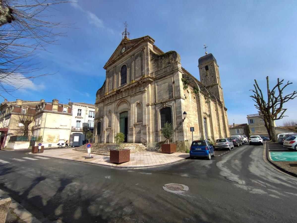 Chaleureux appartement à deux pas du centre-ville de Castillon, de la Dordogne et proche Saint-Emilion Exterior foto